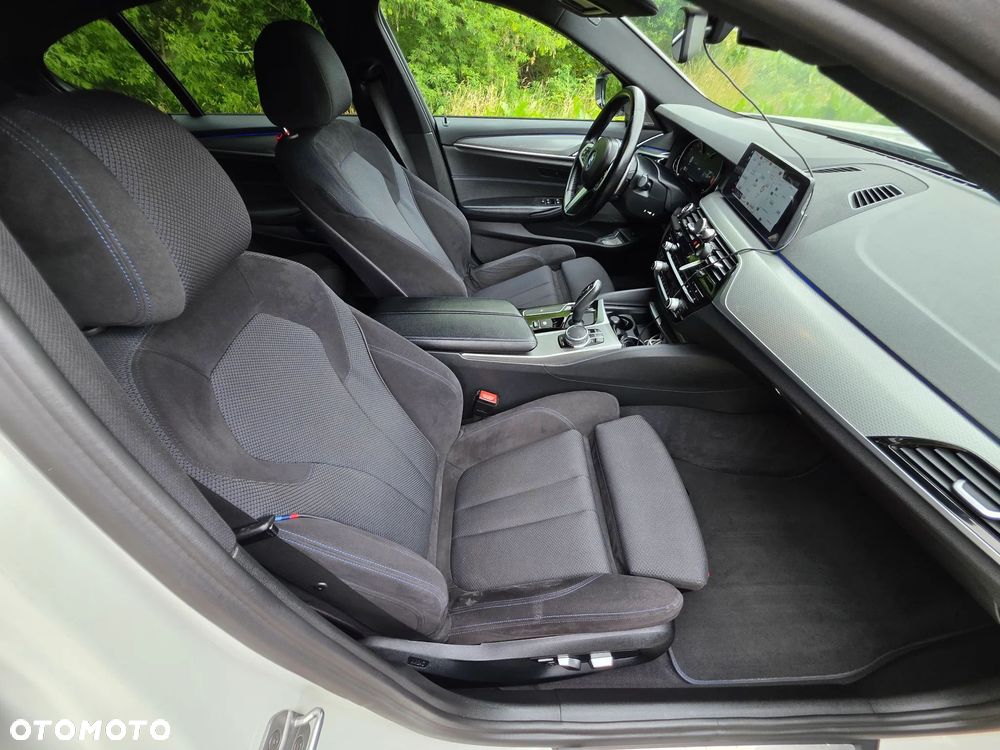 BMW Seria 5 530i xDrive M Sport sport - 19