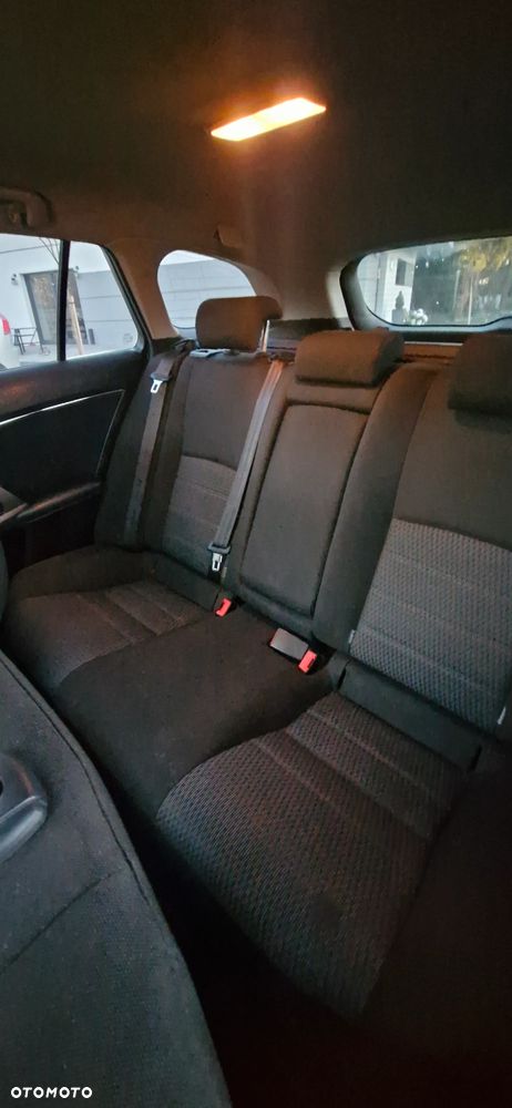 Toyota Avensis 2.0 D-4D Active - 4