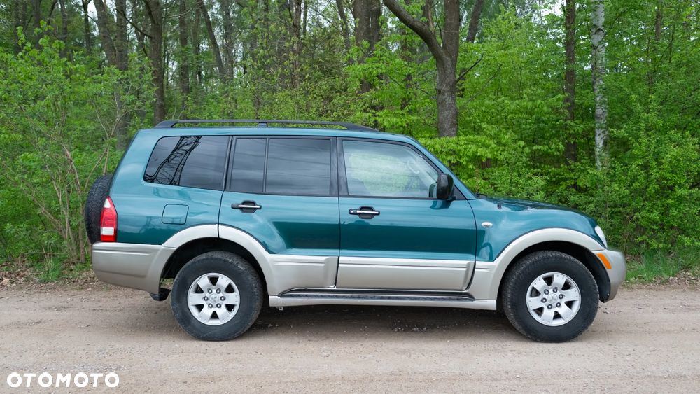 Mitsubishi Pajero - 6