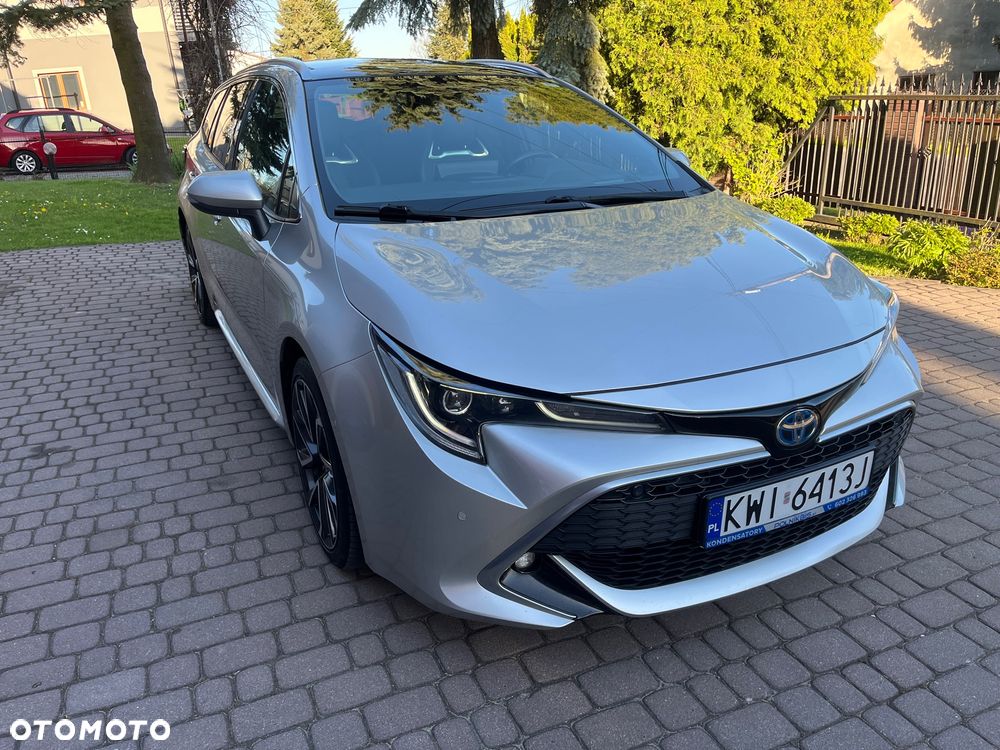 Toyota Corolla 2.0 Hybrid Executive - 39