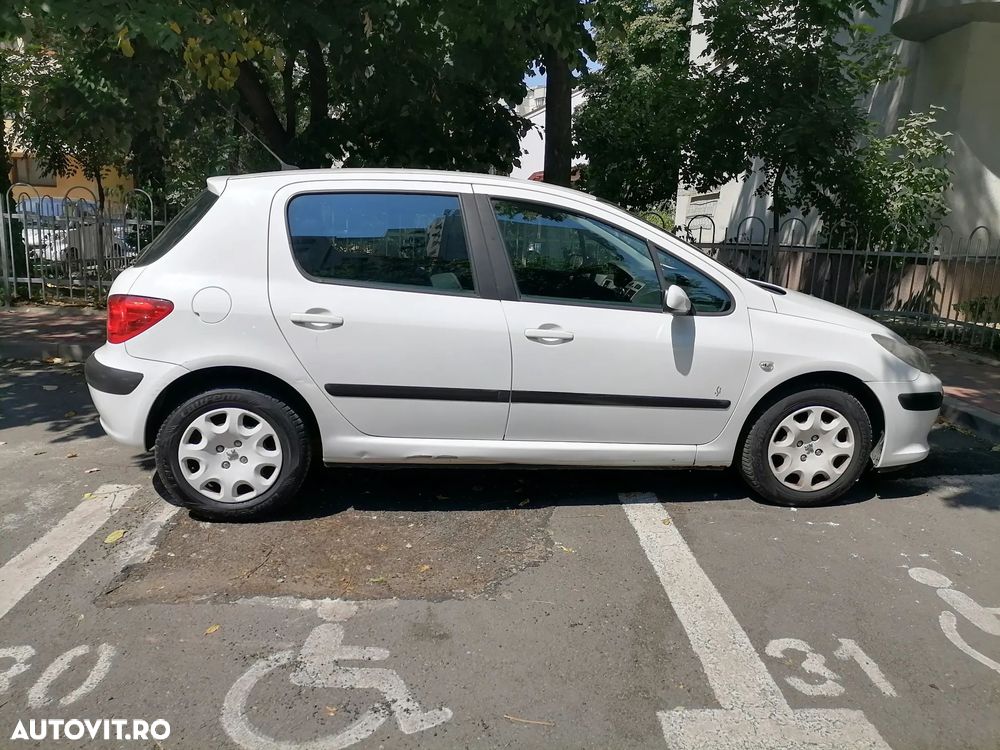 Peugeot 307 - 3
