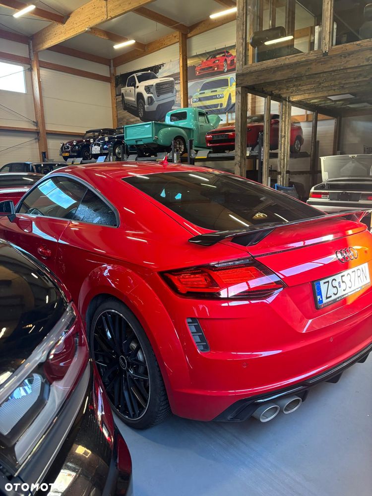 Audi TT S Coupé - 3
