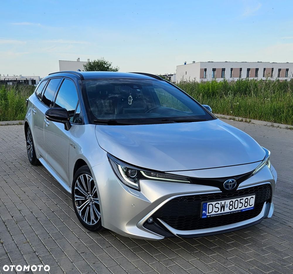 Toyota Corolla 1.8 Hybrid Selection - 1