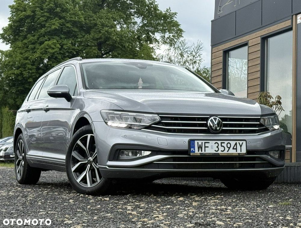 Volkswagen Passat - 2