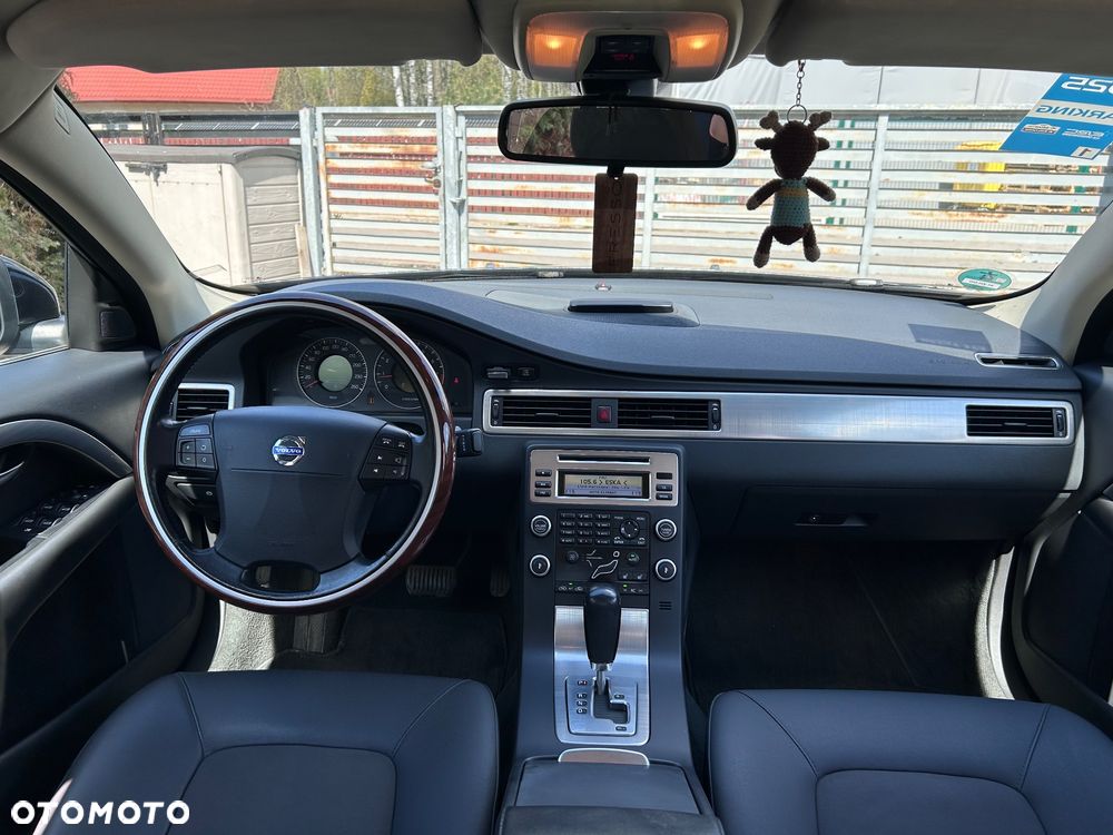 Volvo S80 2.5T Executive - 11