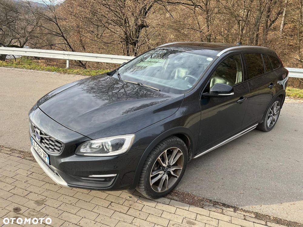 Volvo V60 Cross Country D4 AWD Geartronic Summum - 10
