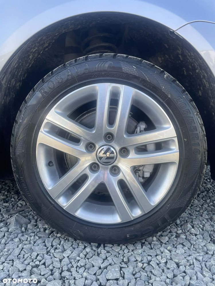 Volkswagen Touran 1.9 TDI DPF Highline - 32