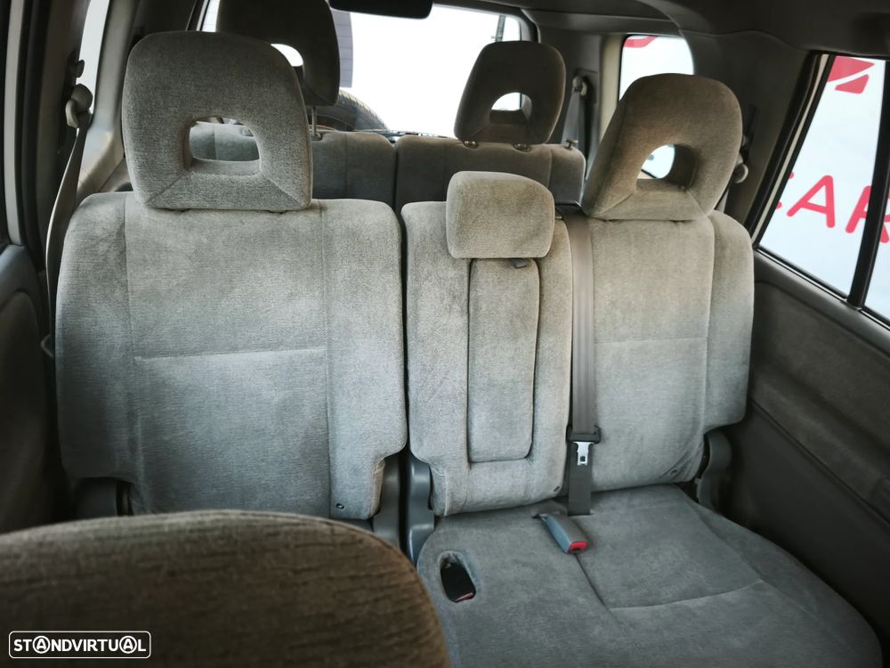 Suzuki Grand Vitara XL-7 2.0 HDi - 17