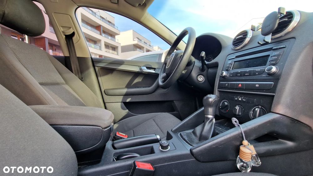 Audi A3 Sportback - 10