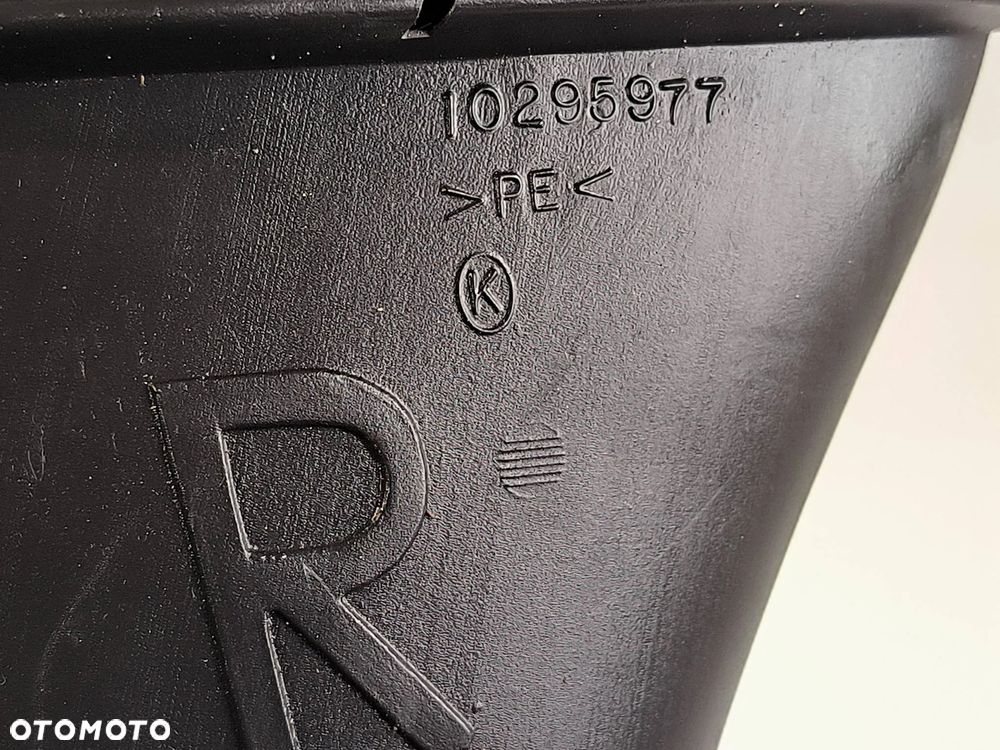 Przewód rura dolot hamulców lewa/prawa 10295976 10295977 Chevrolet Corvette C5 - 8