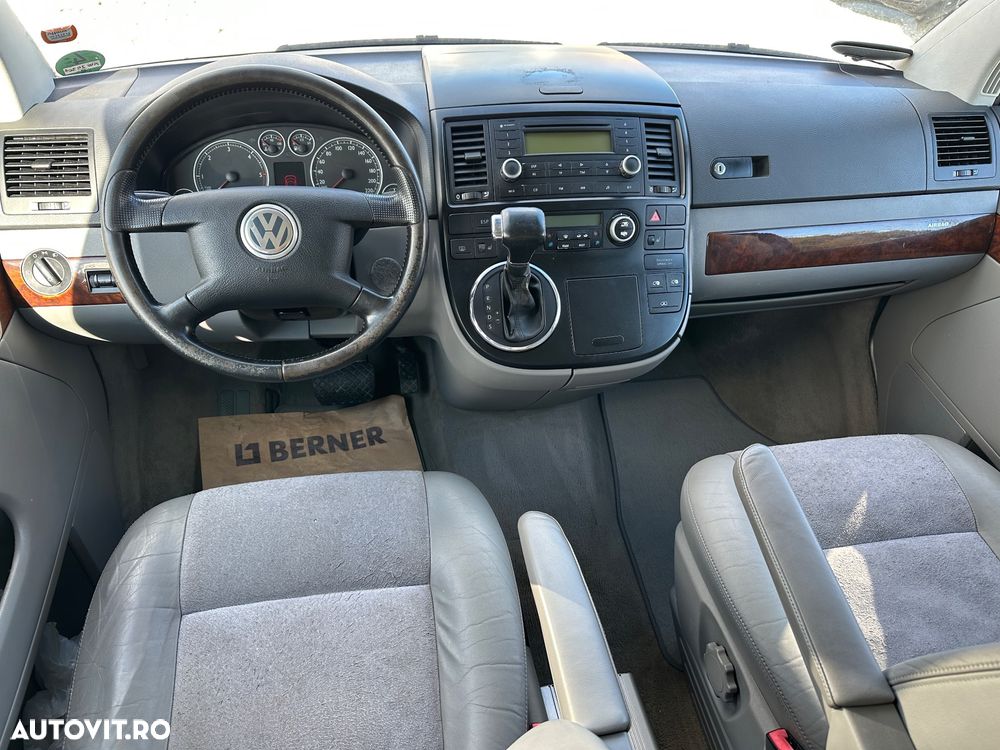 Volkswagen Multivan - 6