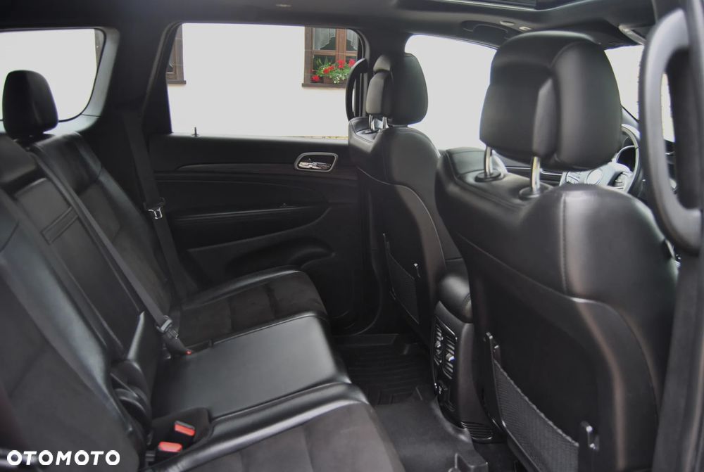 Jeep Grand Cherokee - 8