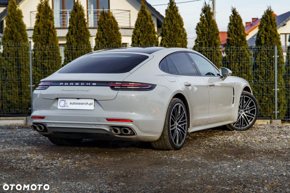 Porsche Panamera Turbo S E-Hybrid - 4