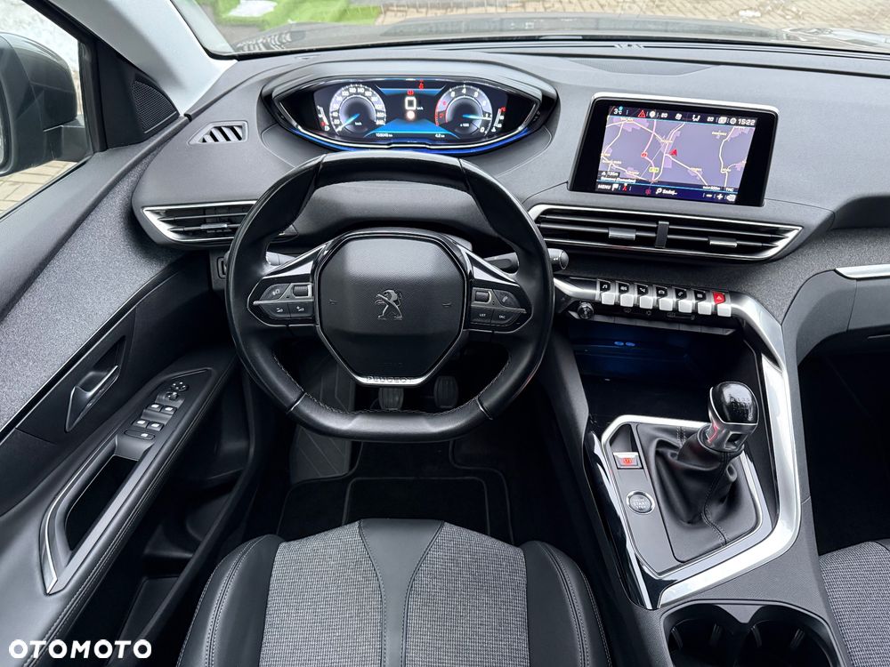 Peugeot 5008 - 30