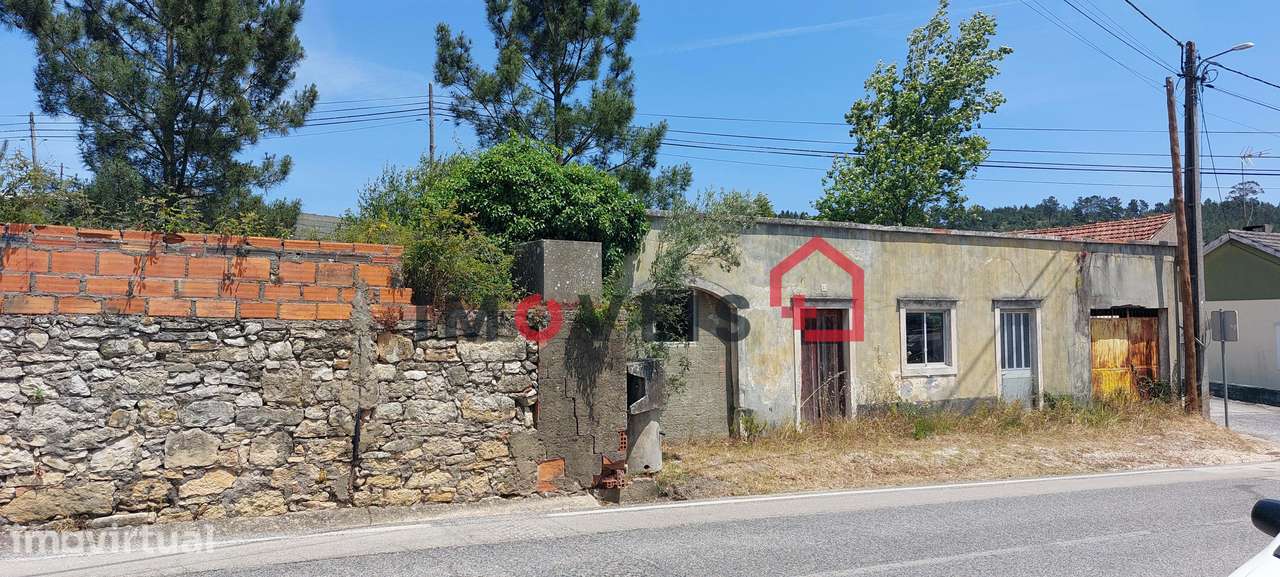 Casa rés do chão destinada a comércio. - Grande imagem: 4/4