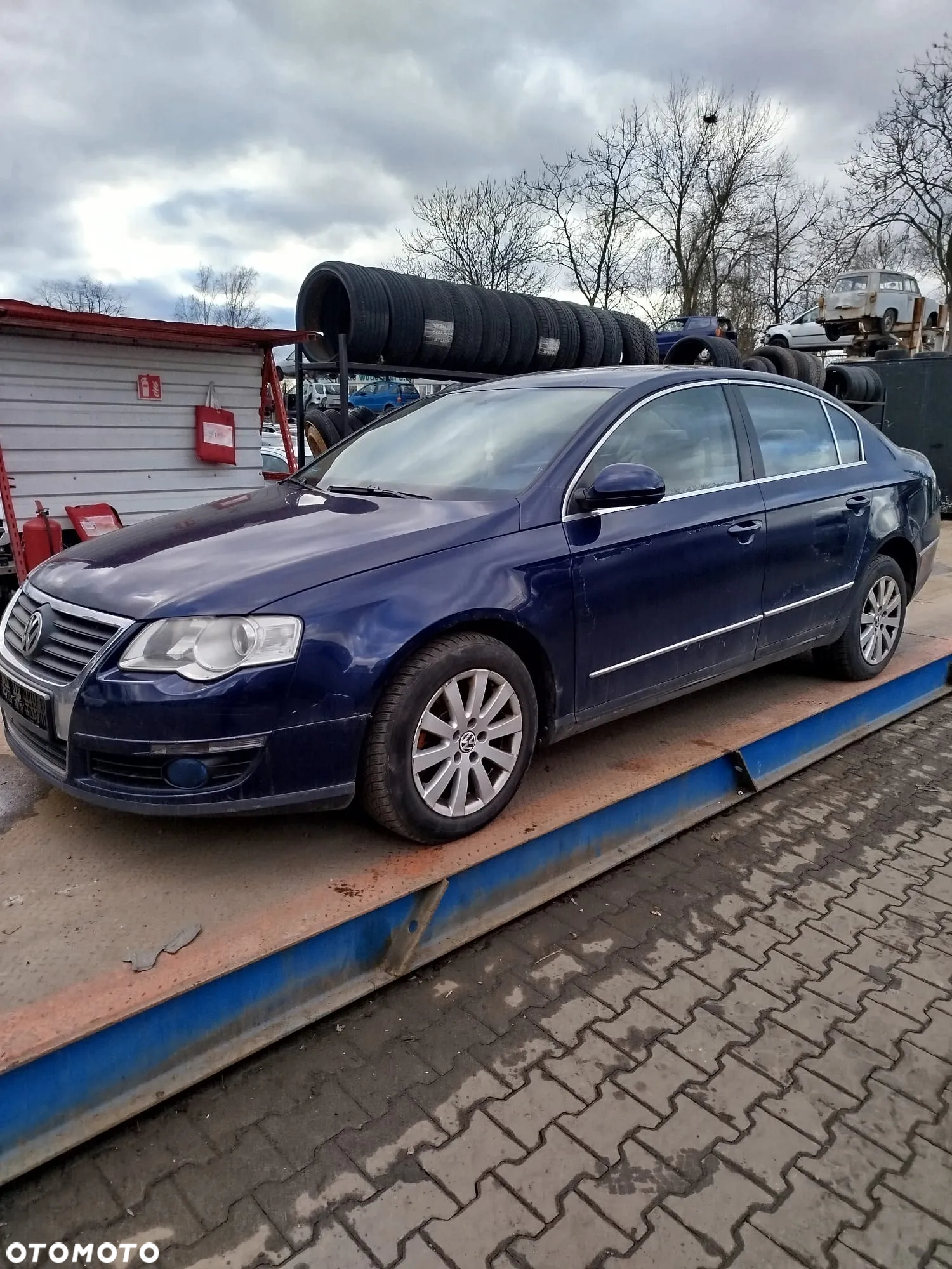 Volkswagen Passat B6  na części - 2
