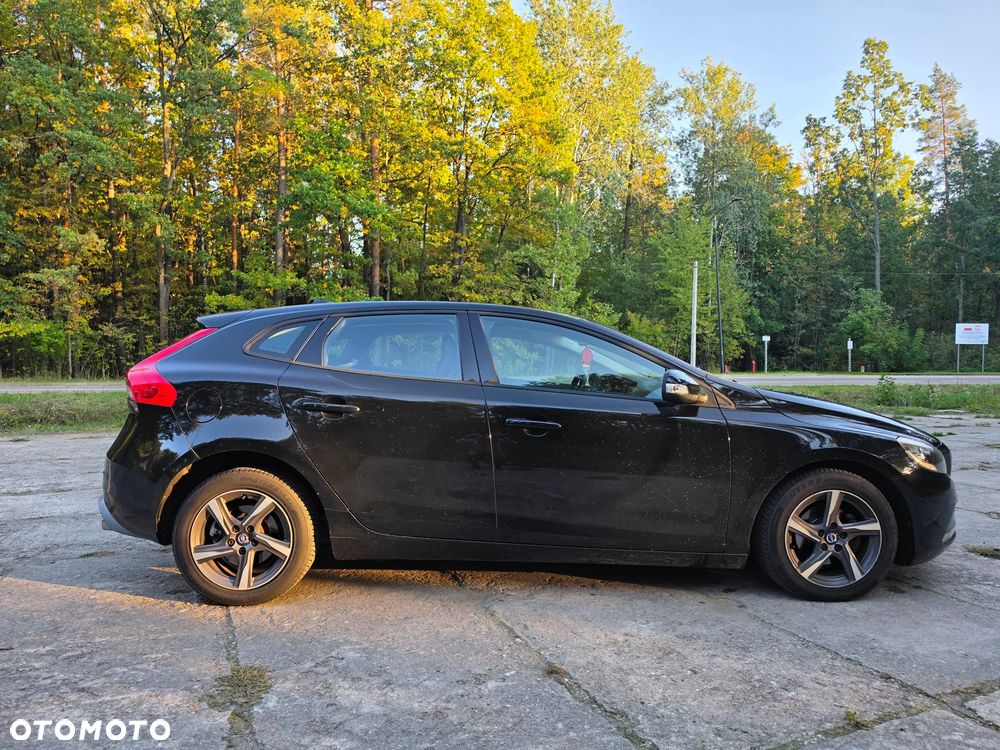 Volvo V40 D2 - 5