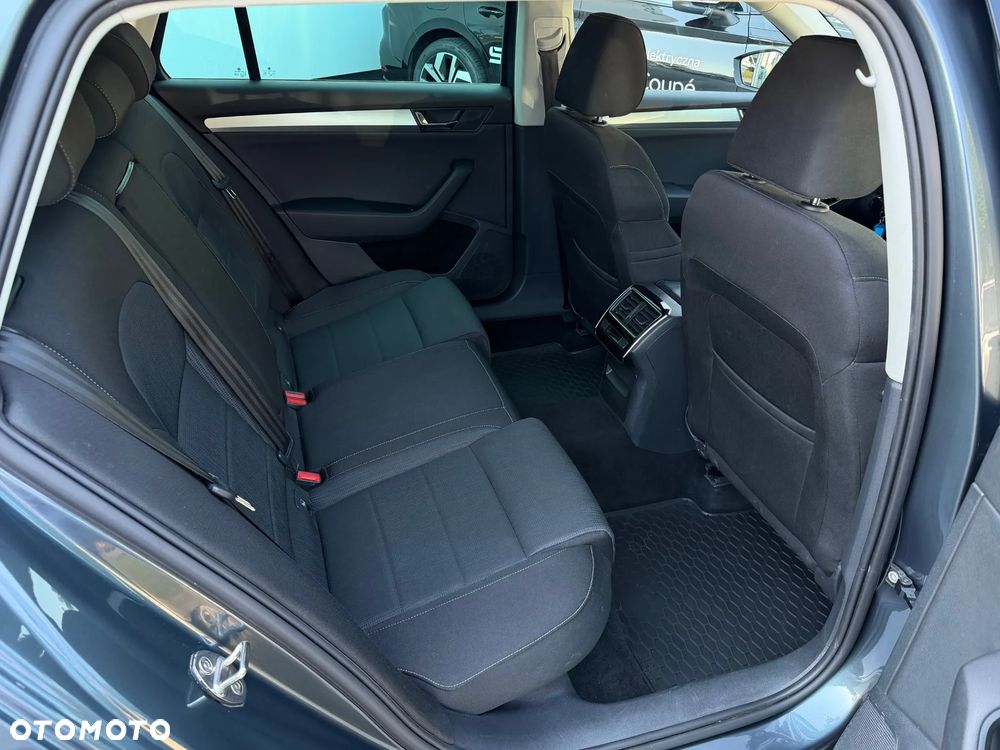 Skoda Superb 1.5 TSI Ambition DSG - 14
