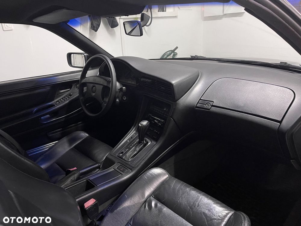 BMW Seria 8 - 8