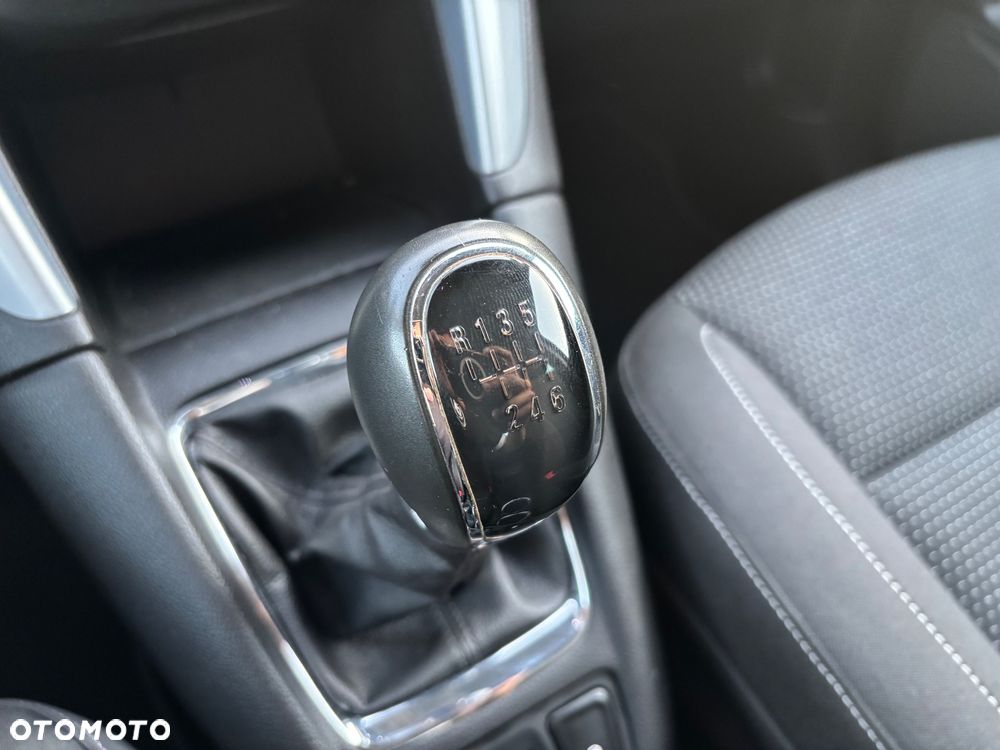 Opel Zafira - 15