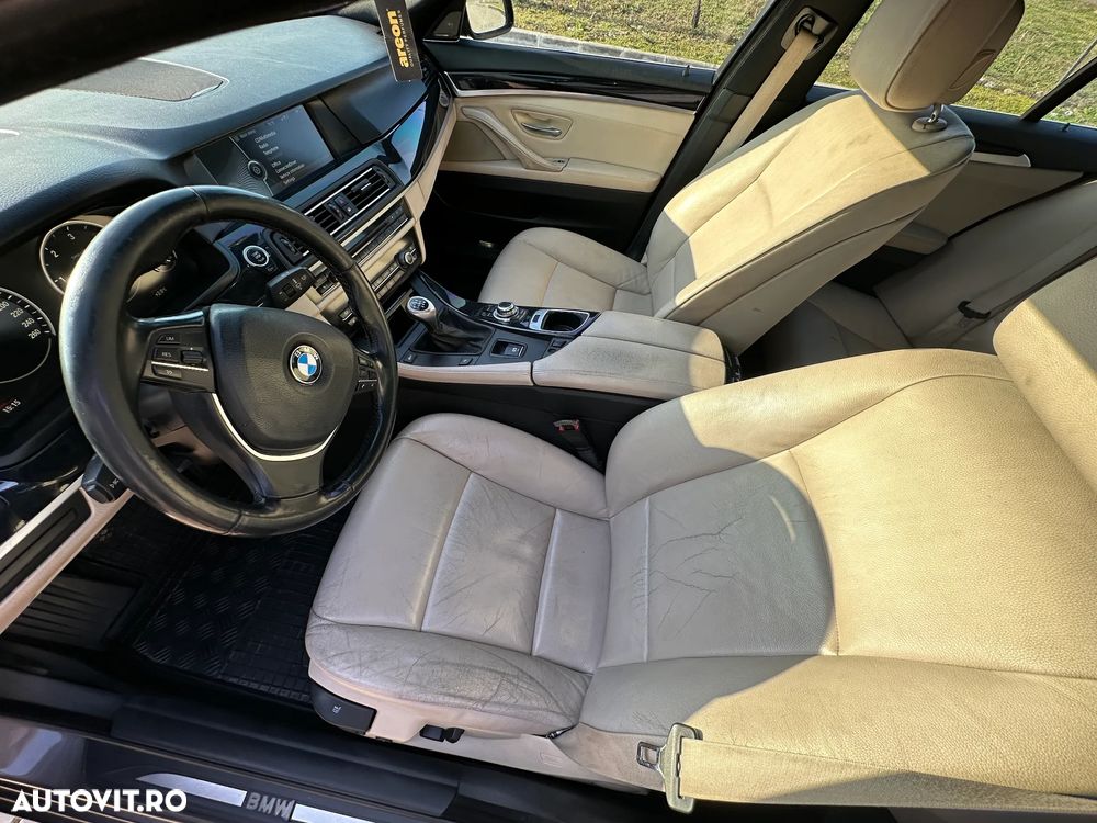 BMW Seria 5 520d Efficient Dynamics Edition - 15