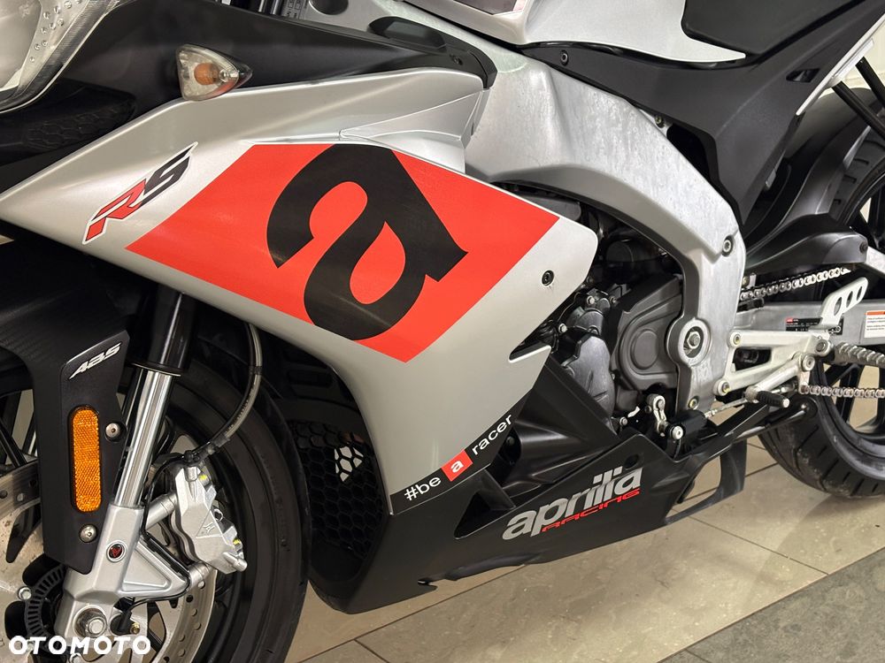Aprilia RS - 9