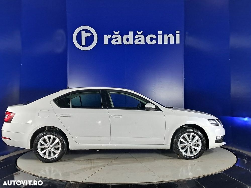 Skoda Octavia - 6