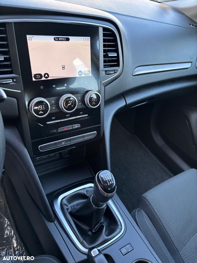 Renault Megane BLUE dCi 115 INTENS - 16