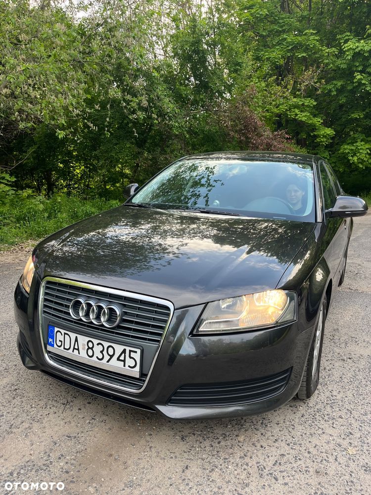 Audi A3 Sportback 1.6 TDI DPF Ambition - 5