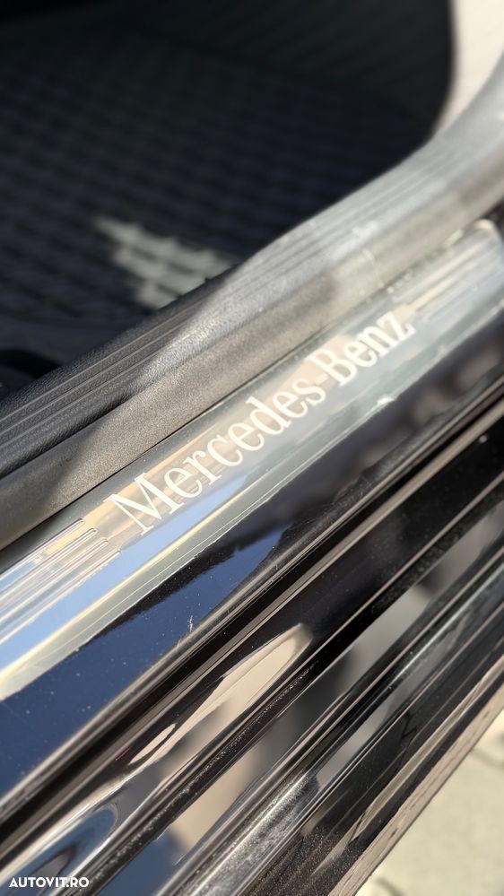 Mercedes-Benz E - 28