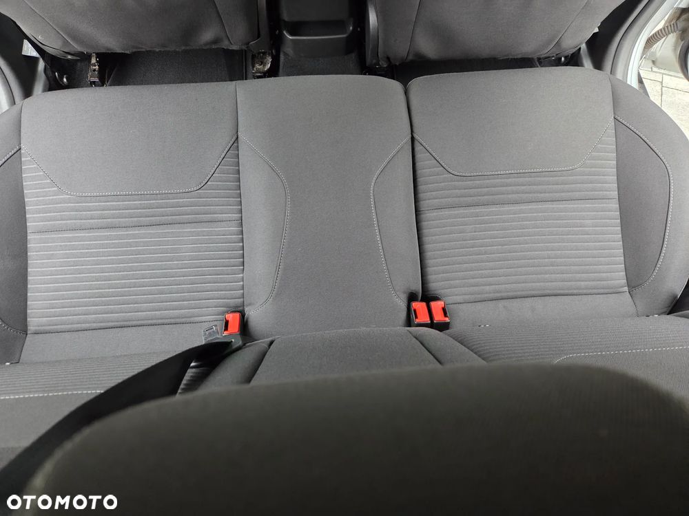 Ford Focus 1.5 TDCi DPF Start-Stopp-System Business - 13