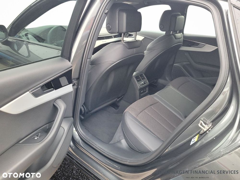 Audi A4 Limousine - 6