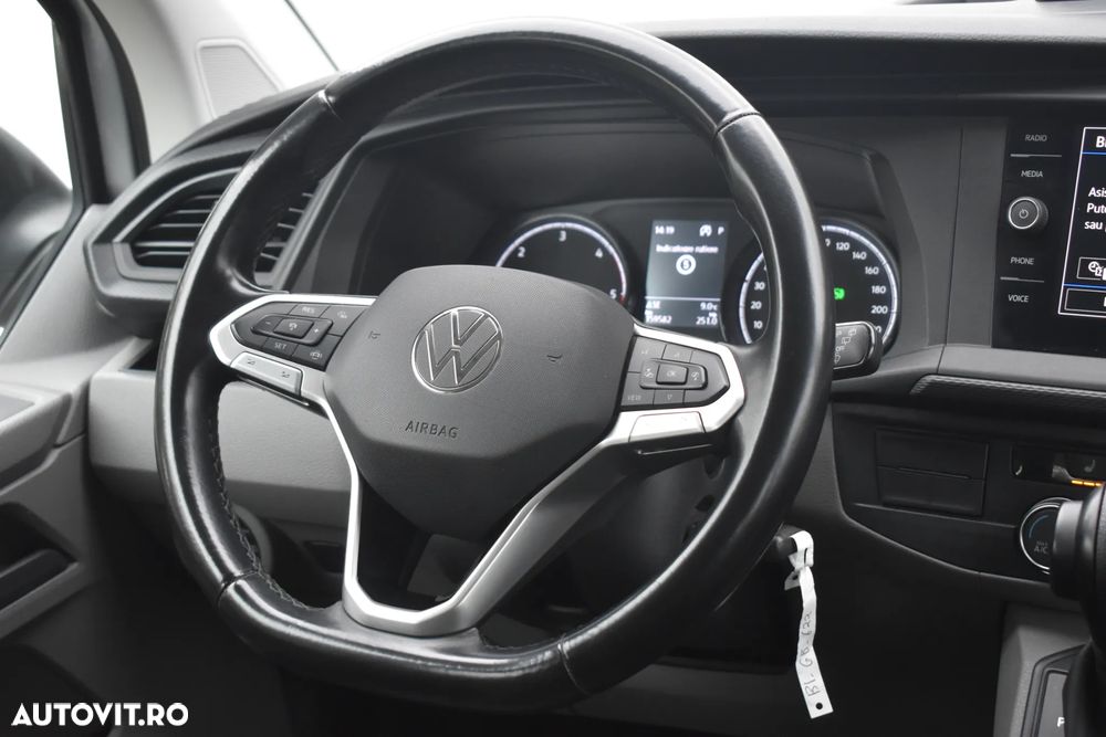 Volkswagen Transporter Kombi TDI Lang DSG - 9