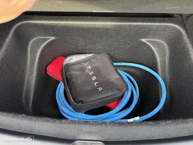 Tesla Model Y Performance Tração Integral - 11