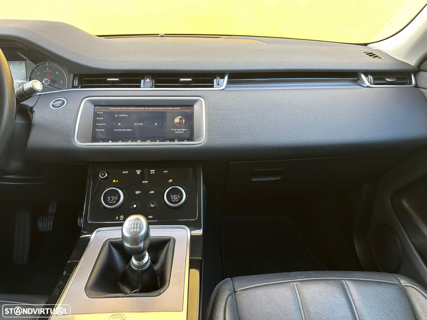 Land Rover Range Rover Evoque 2.0 D150 R-Dynamic S - 33