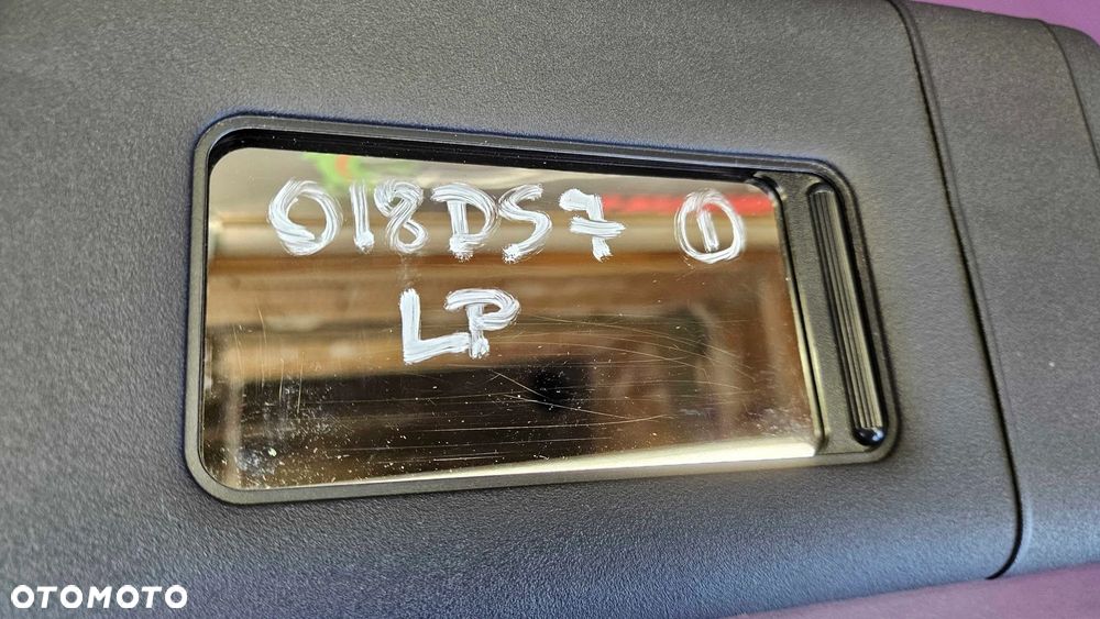 Daszek Słonecznik 8E0857551/551A 8E0857552/552A Czarne S-Line Osłona Przeciwsłoneczna Komplet Podświetlanie AUDI A4 B6 B7 - 3