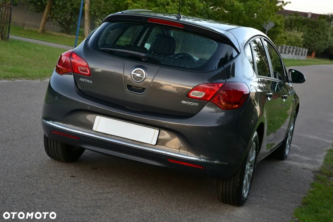Opel Astra 1.4 Turbo Edition - 8