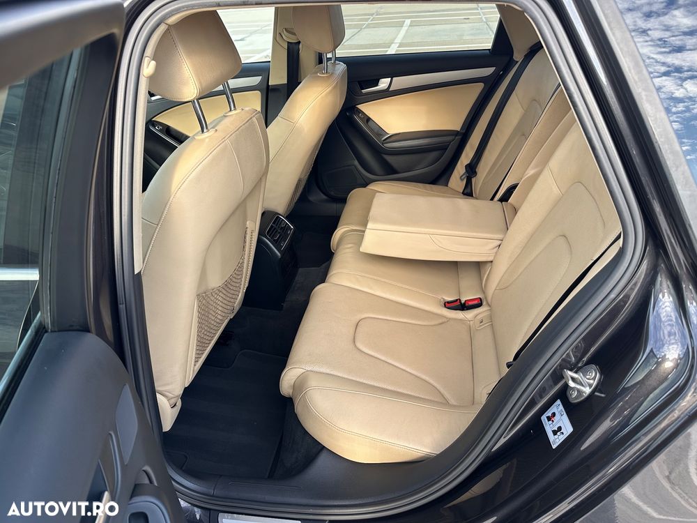 Audi A4 Avant 2.0 TDI Multitronic - 11