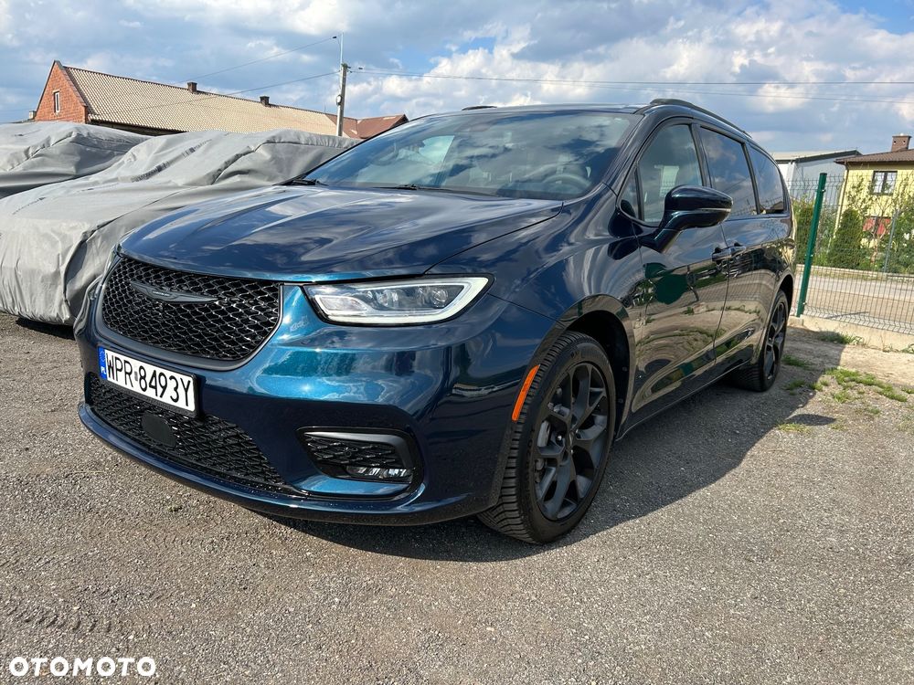 Chrysler Pacifica - 7