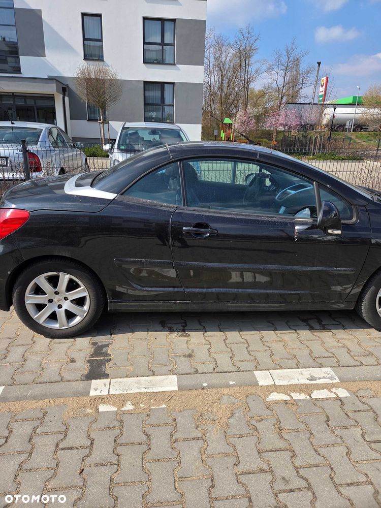 Peugeot 207 CC - 4