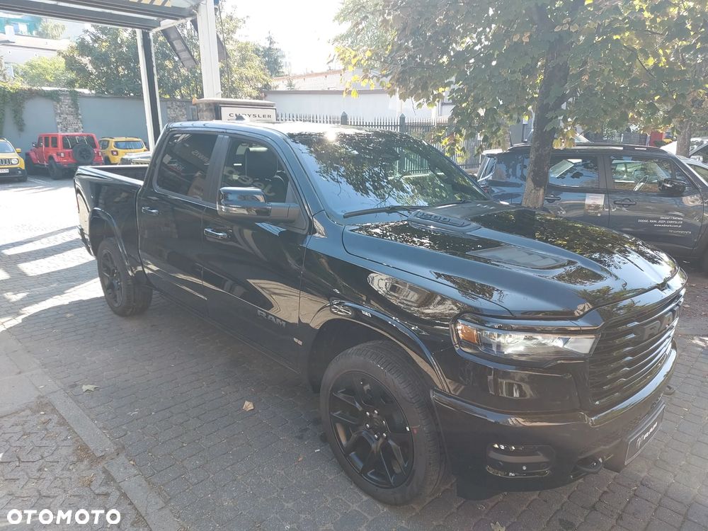 RAM 1500 Laramie Night Premium - 7