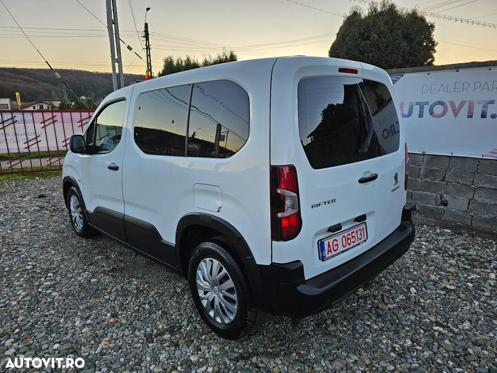 Peugeot Rifter - 9