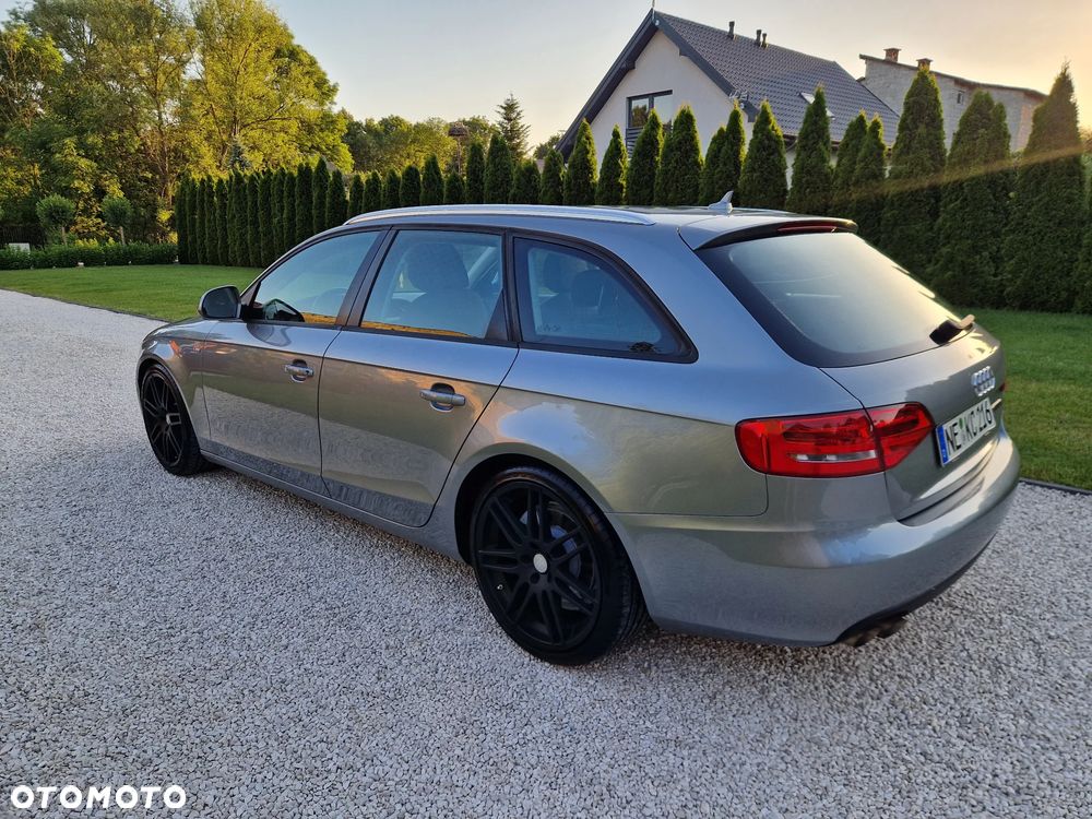 Audi A4 Avant 2.0 TDI DPF Ambiente - 22