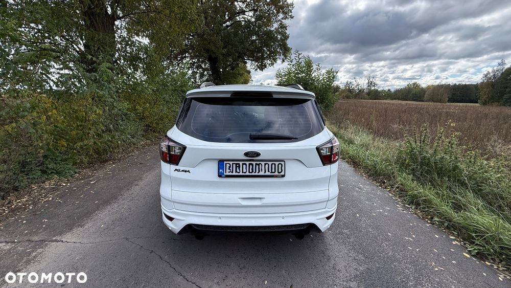 Ford Kuga - 2