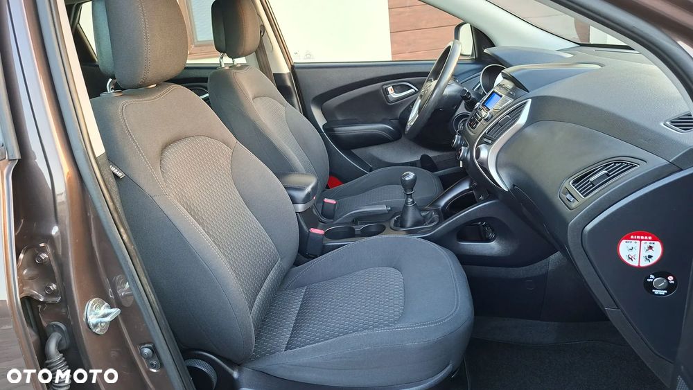 Hyundai ix35 - 11