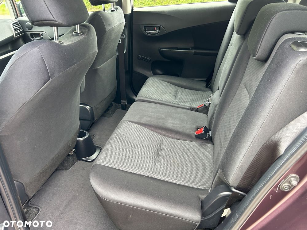 Toyota Verso S 1.33 VVT-i - 11
