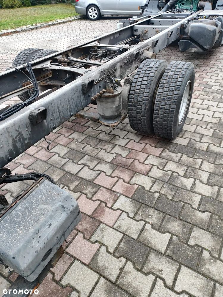 Volvo FL FL10 FL215 Rama do zabudowy Blokada Mostu DMC10 - 6