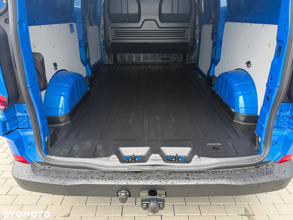 Volkswagen Transporter T7 - 14