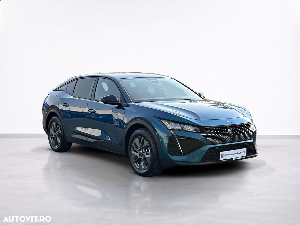 Peugeot 408 - 8