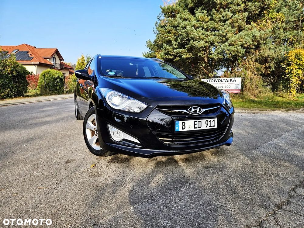 Hyundai i40 i40cw 1.7 CRDi Automatik Fifa World Cup Edition Silver - 2